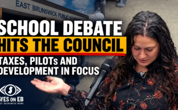 School worries move to the Council chamber as candidates, a Democratic leader and the mayor clash over the numbers School worries move to the Council chamber as candidates